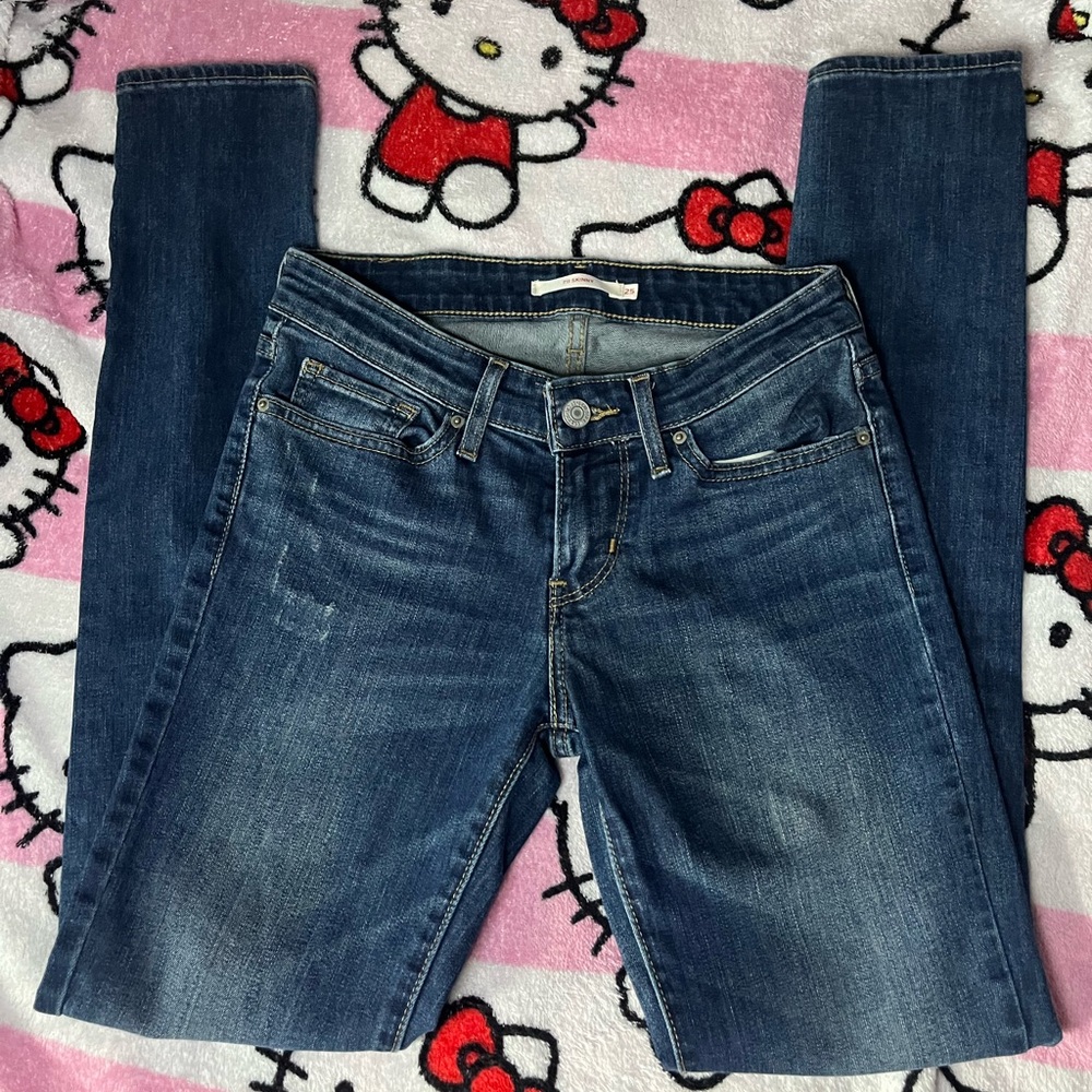 Levi’s mid rise skinny jeans - Picture 2 of 6